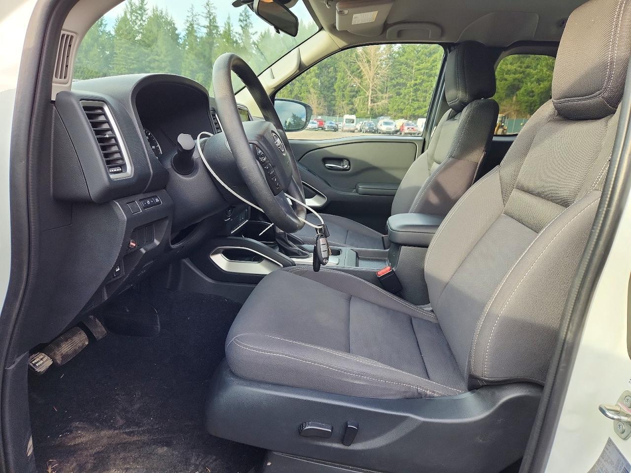 2024 Niss Frontier SV