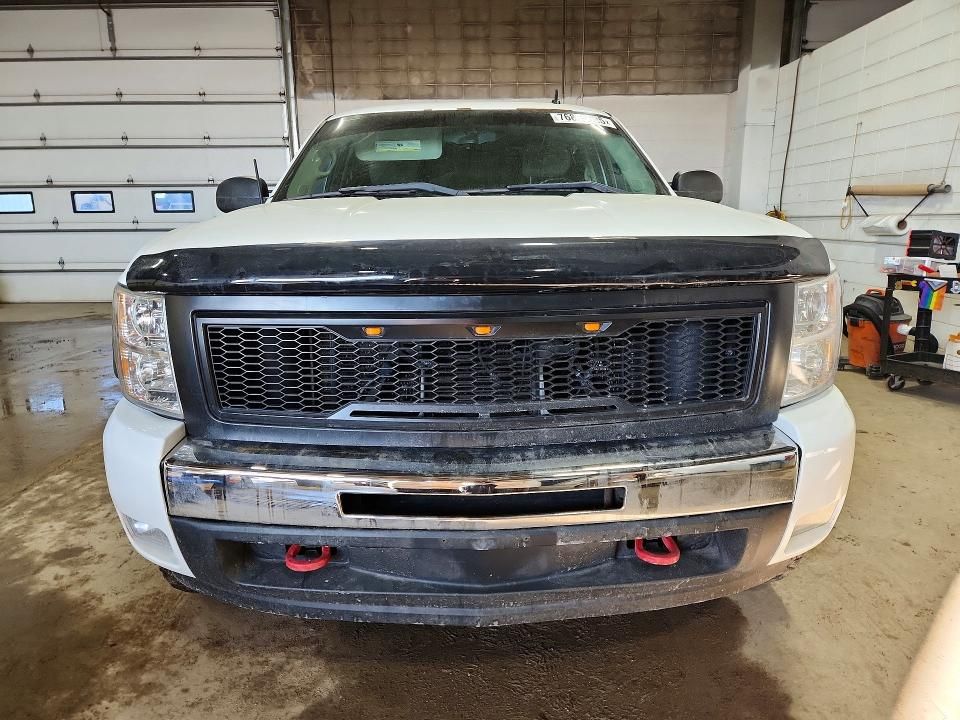 2011 Chevrolet Silverado C1500 lt