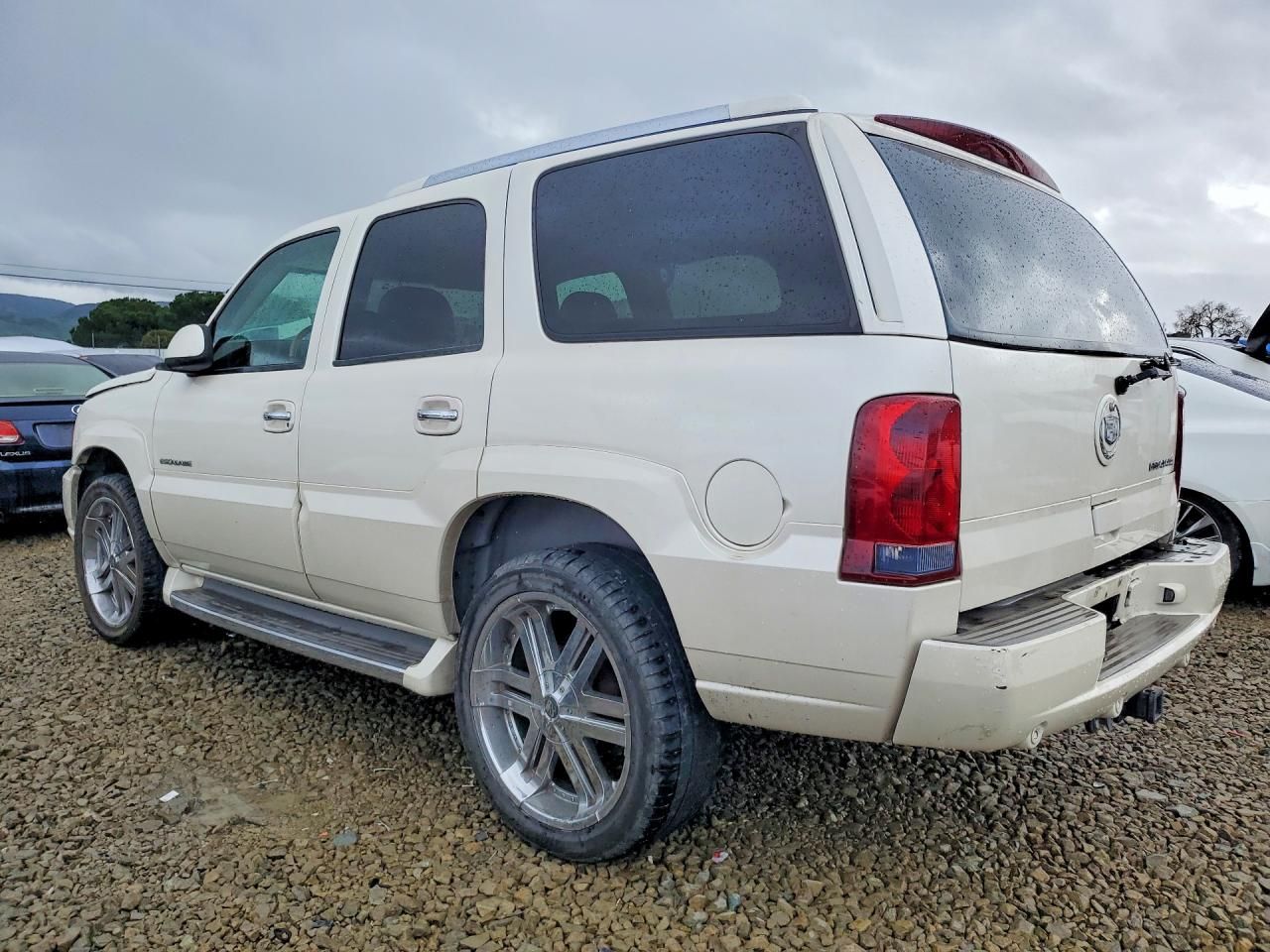 2002 Cadillac Escalade Luxury
