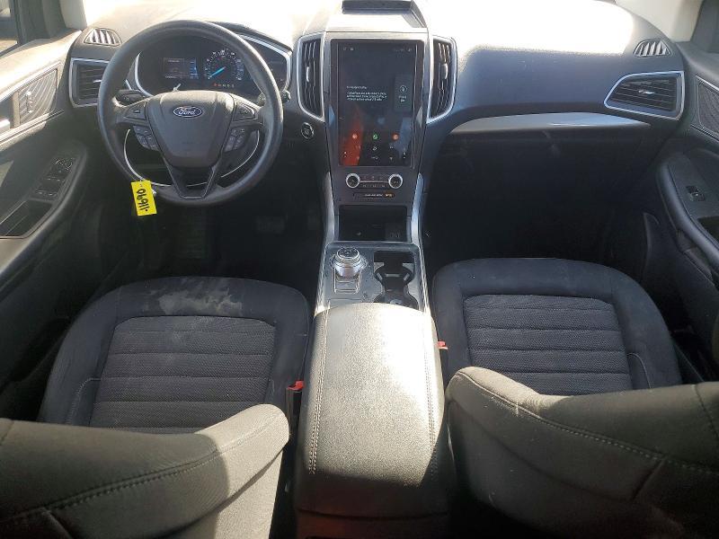 2021 Ford Edge se