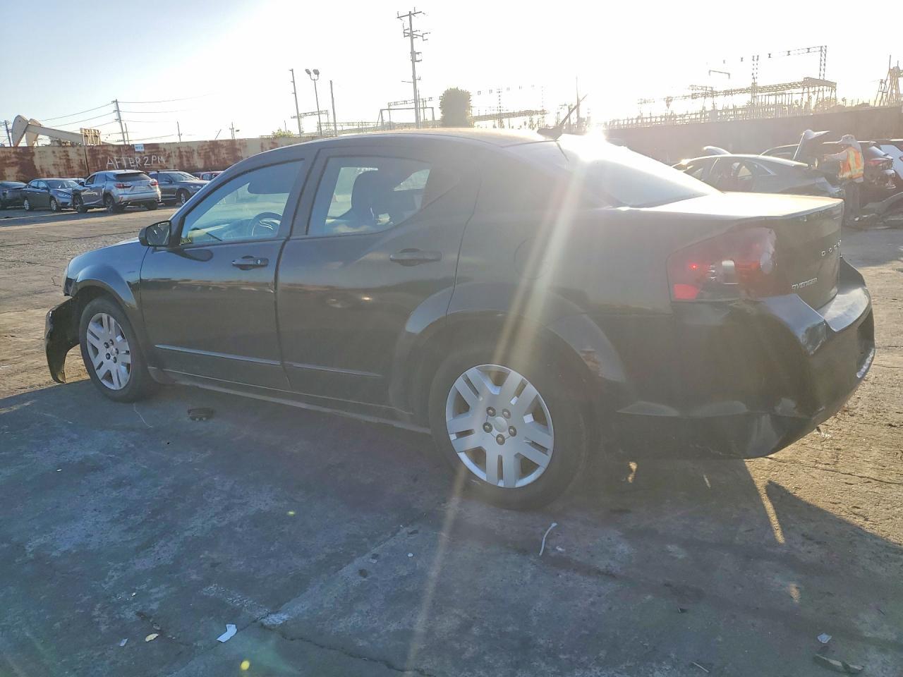 2012 Dodge Avenger se