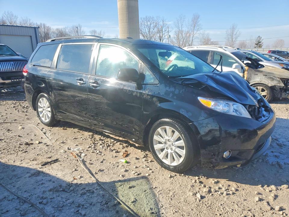 2011 Toyota Sienna Limited 7-passenger