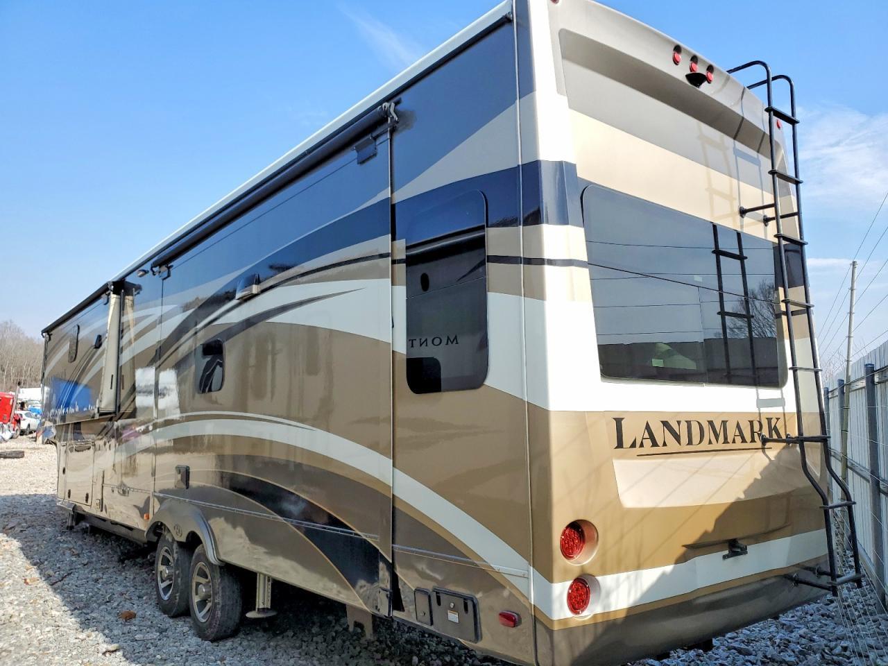 2016 Heartland Landmark-Camper