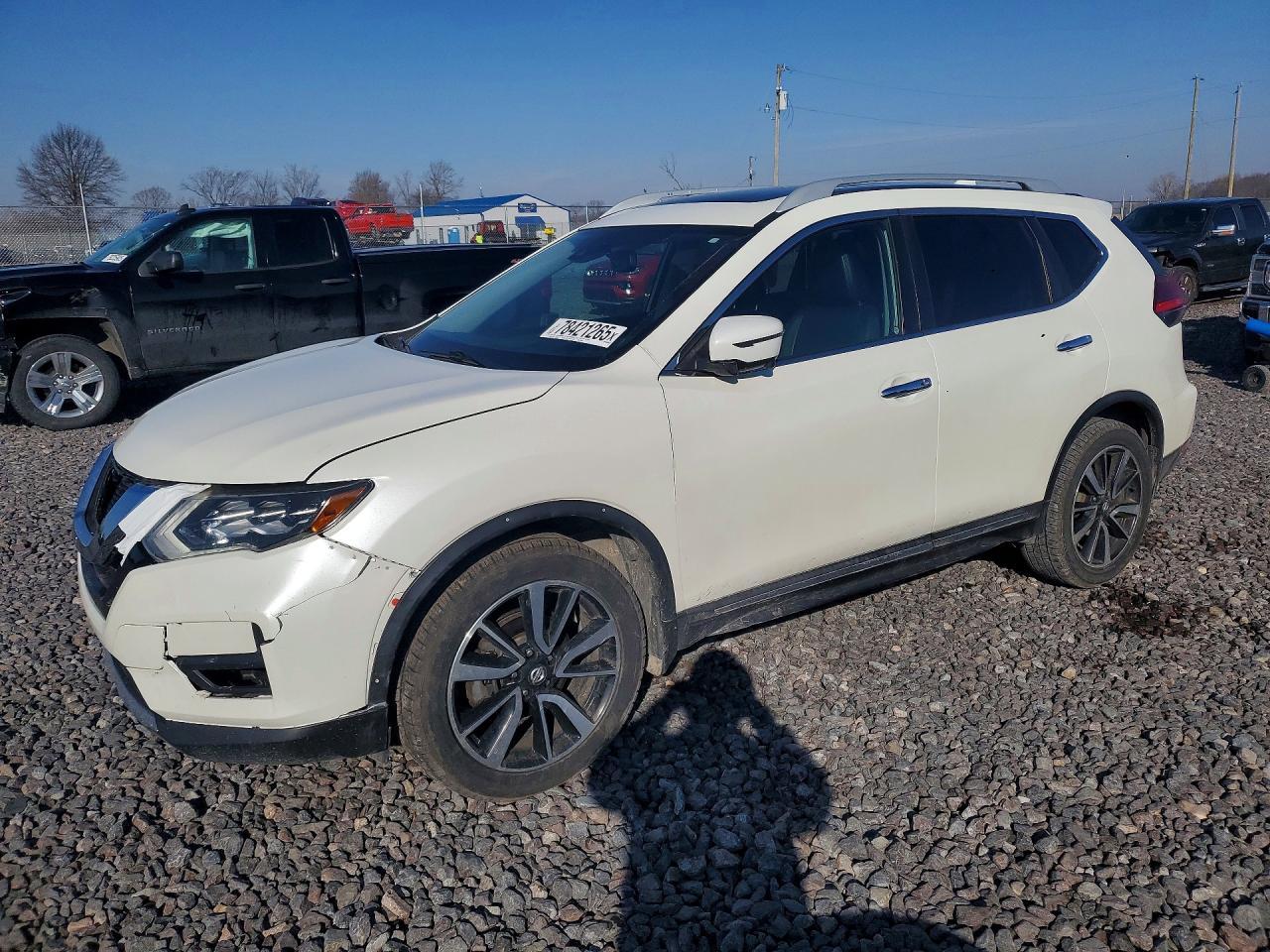 2017 Niss Rogue sv