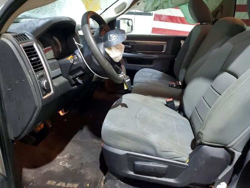 2013 Dodge Ram 1500 slt