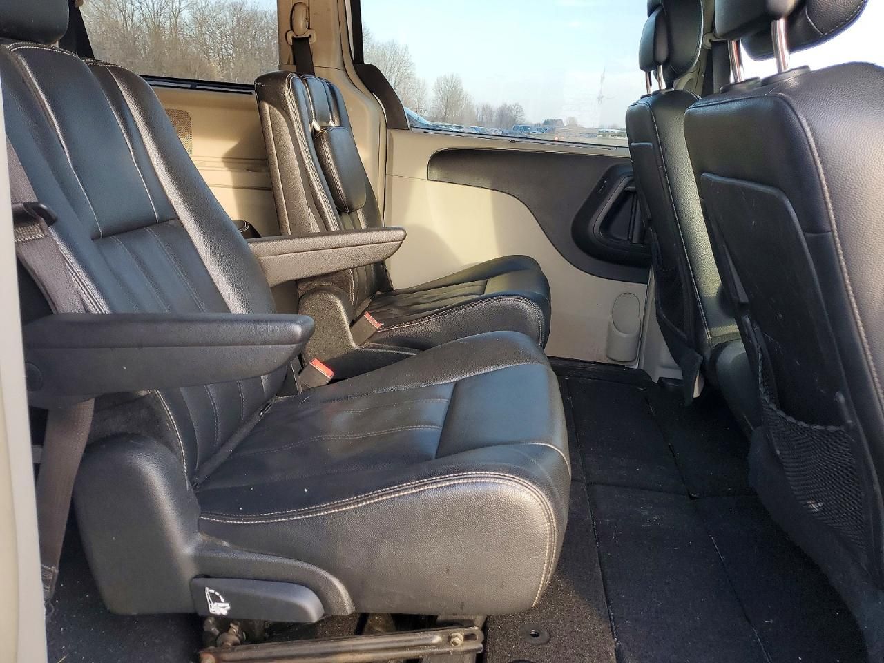 2015 Chrysler Town & Country Touring