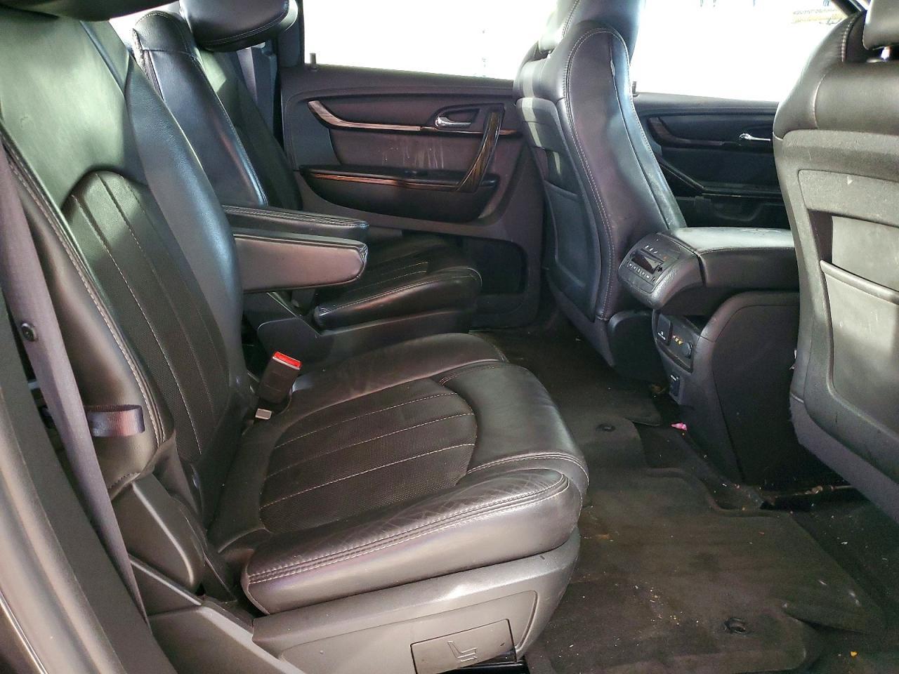 2014 GMC Acadia Denali