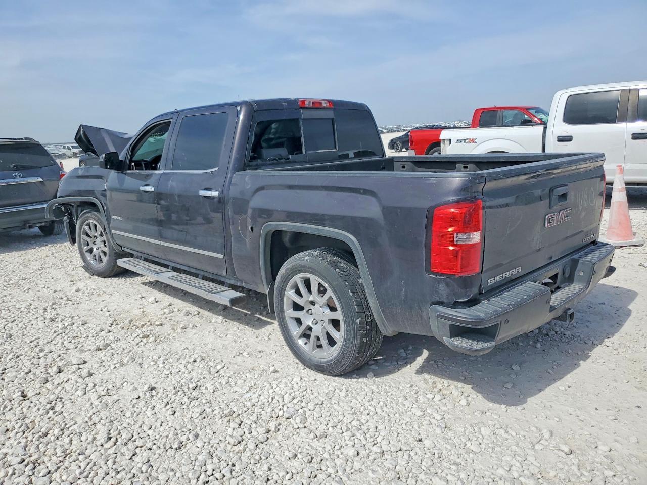 2014 GMC Sierra C1500 Denali