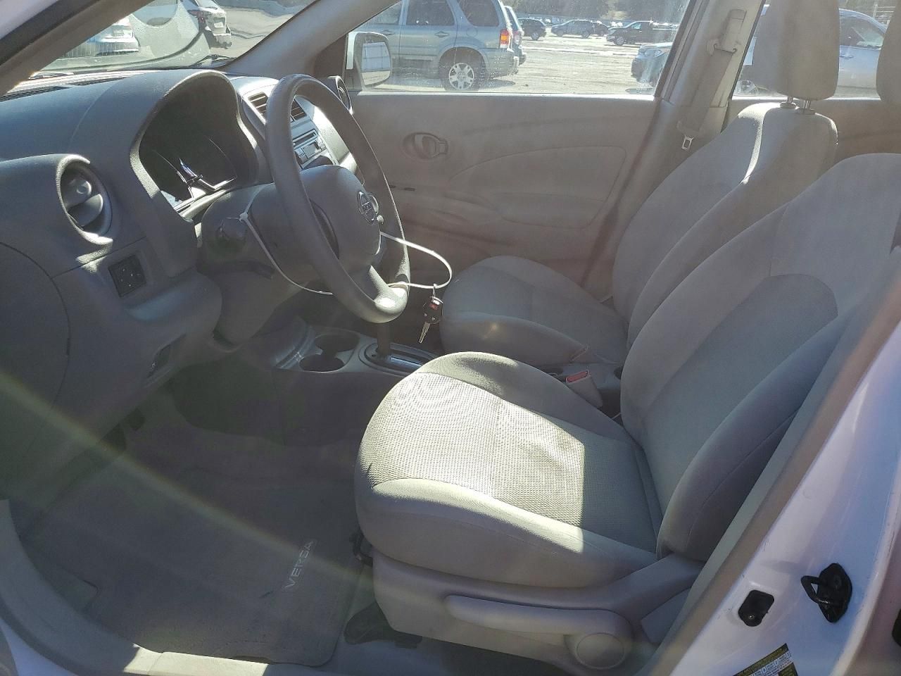 2012 Nissan Versa s