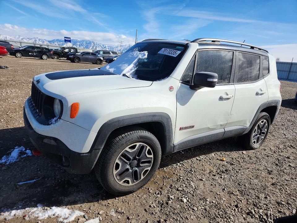 2016 Jeep Renegade Trailhawk