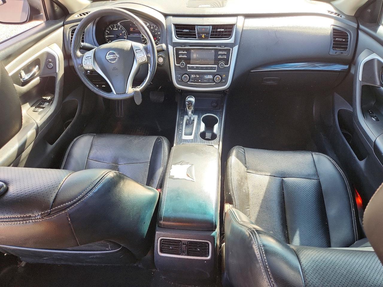 2017 Niss Altima 2.5