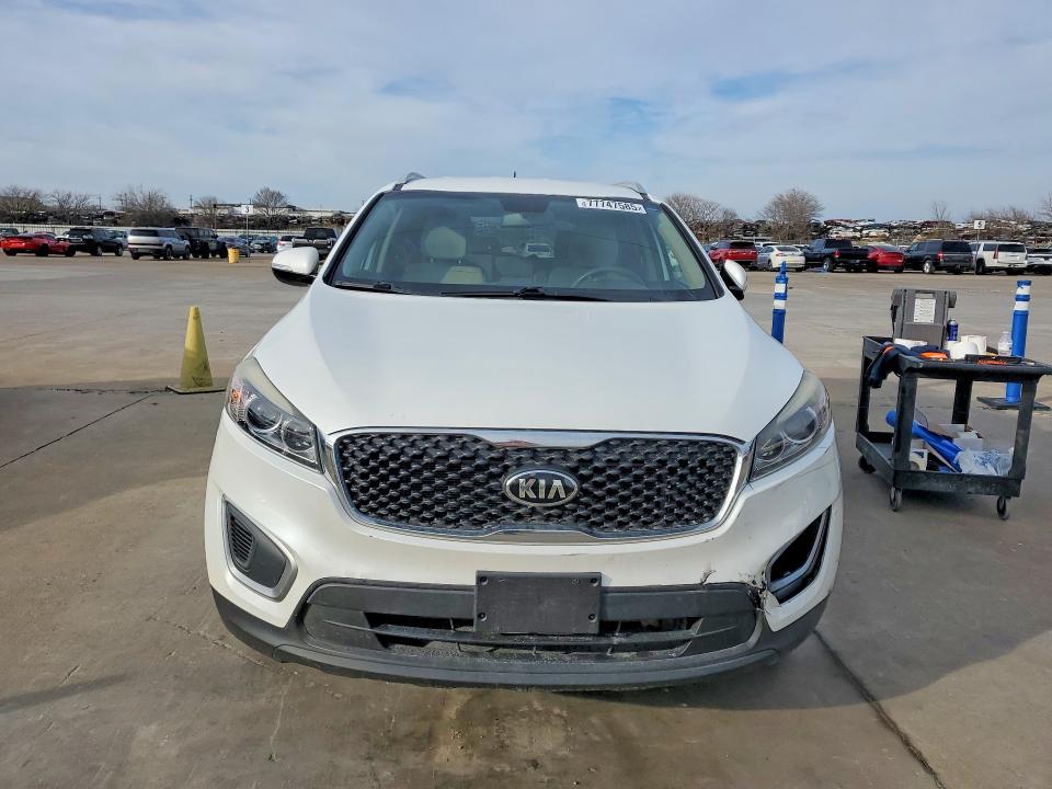 2016 KIA Sorento lx