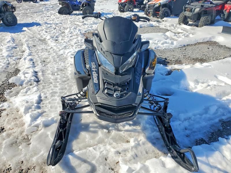 2021 Skidoo 2021 Skid Renegade 900 Turbo