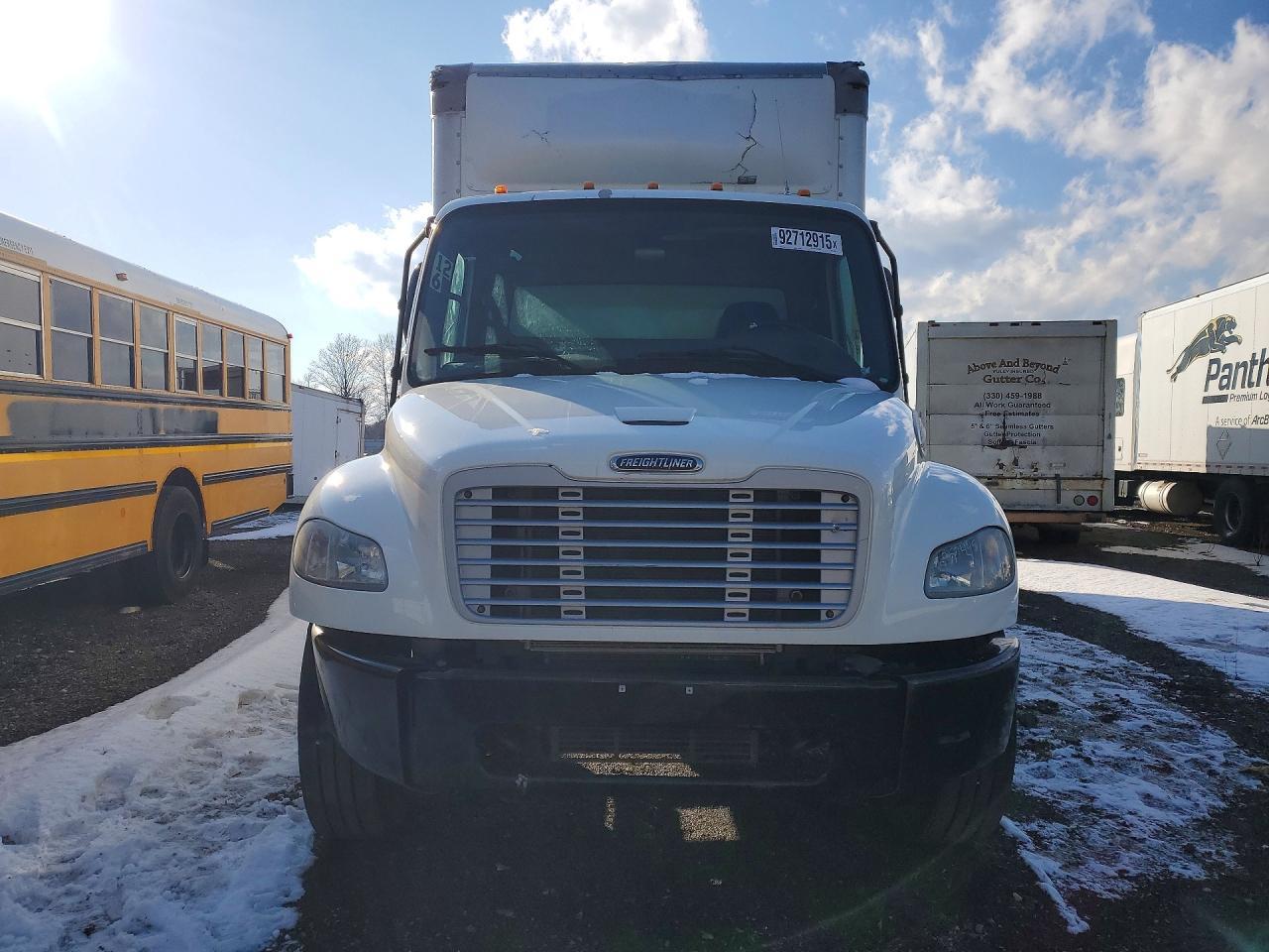 2020 Freightliner Business Class M2 BOX Truck