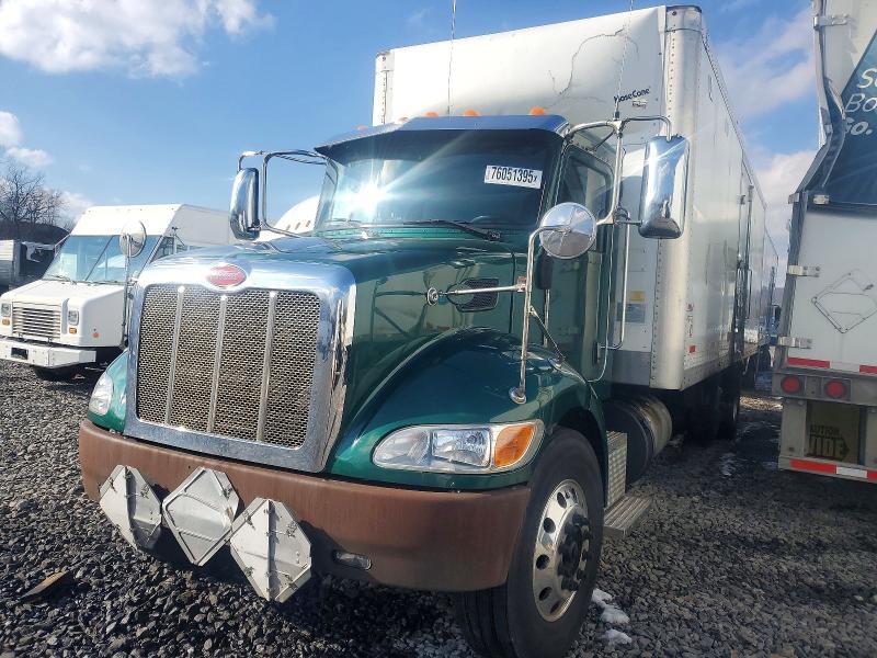 2018 Peterbilt 348 BOX Truck