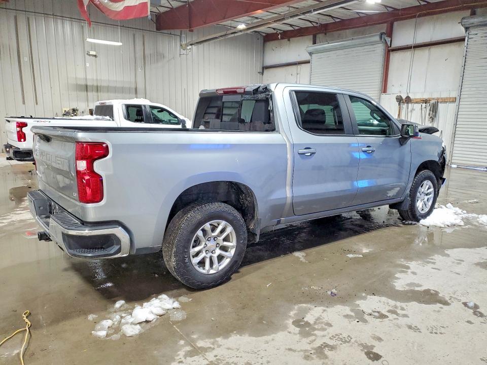 2025 Chevrolet Silverado K1500 LT