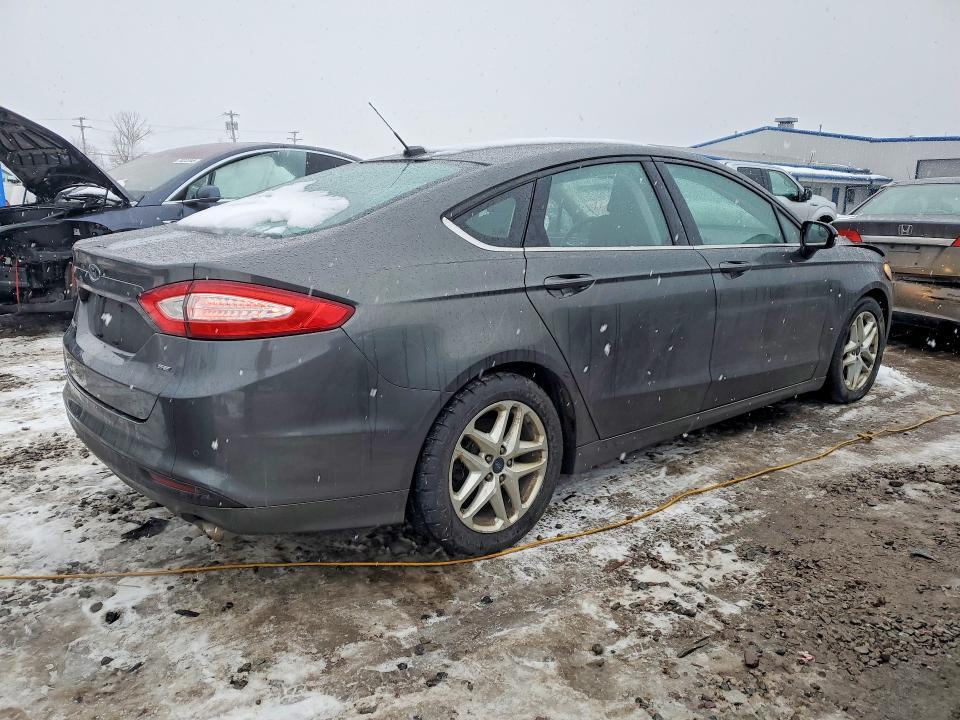 2016 Ford Fusion se