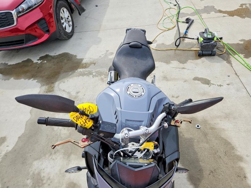 2017 Yamaha FZ10