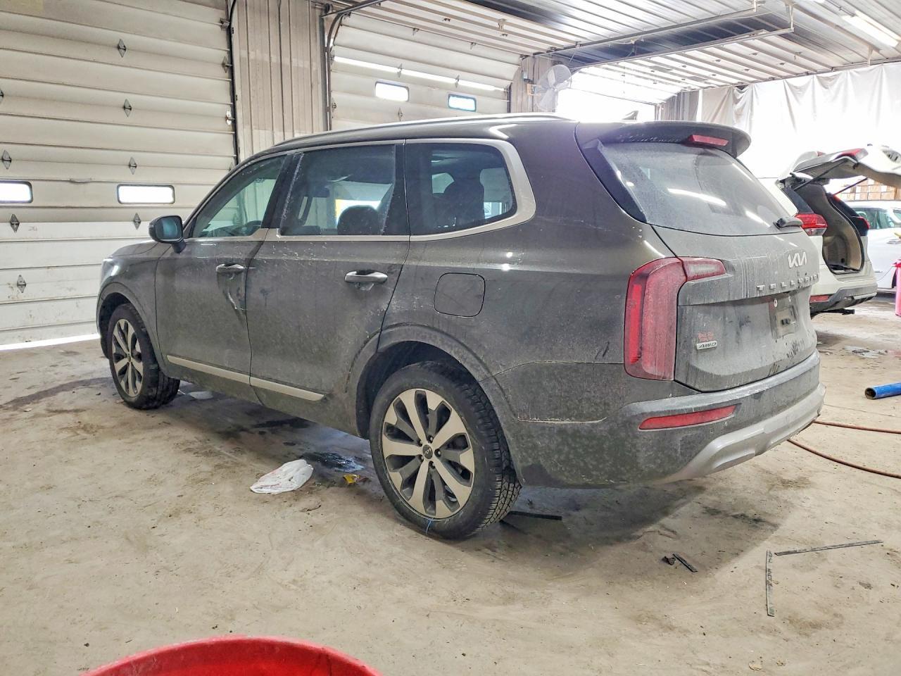 2022 KIA Telluride s