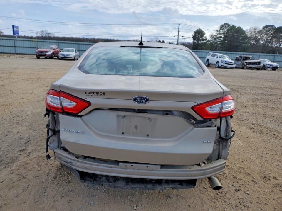 2016 Ford Fusion se