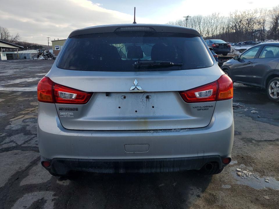 2015 Mitsubishi Outlander Sport es
