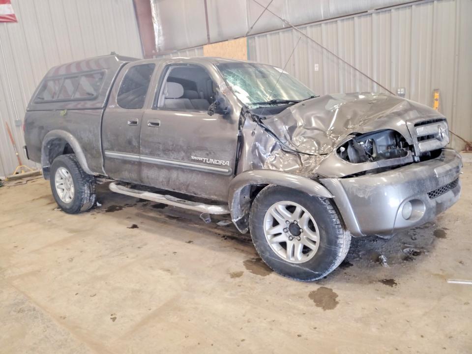 2003 Toyota Tundra SR5
