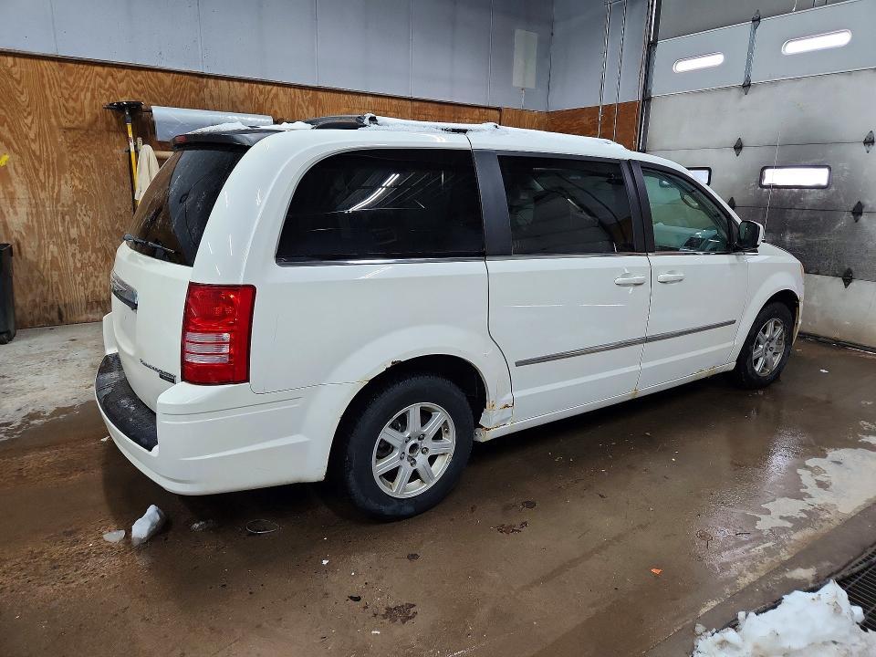 2010 Chrysler Town & Country Touring