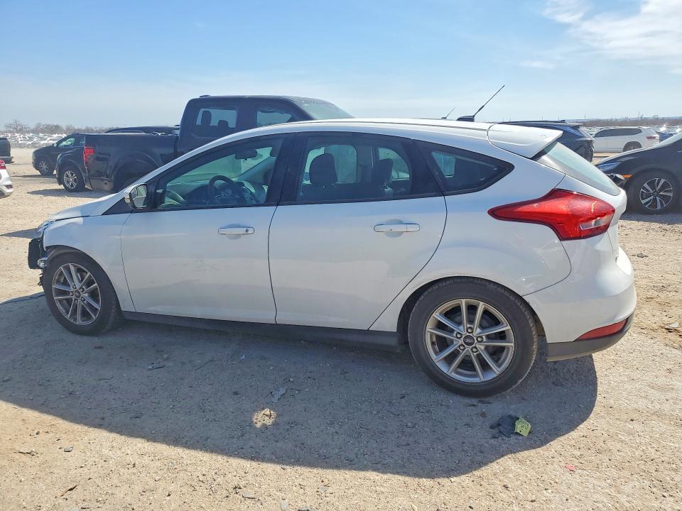 2016 Ford Focus se