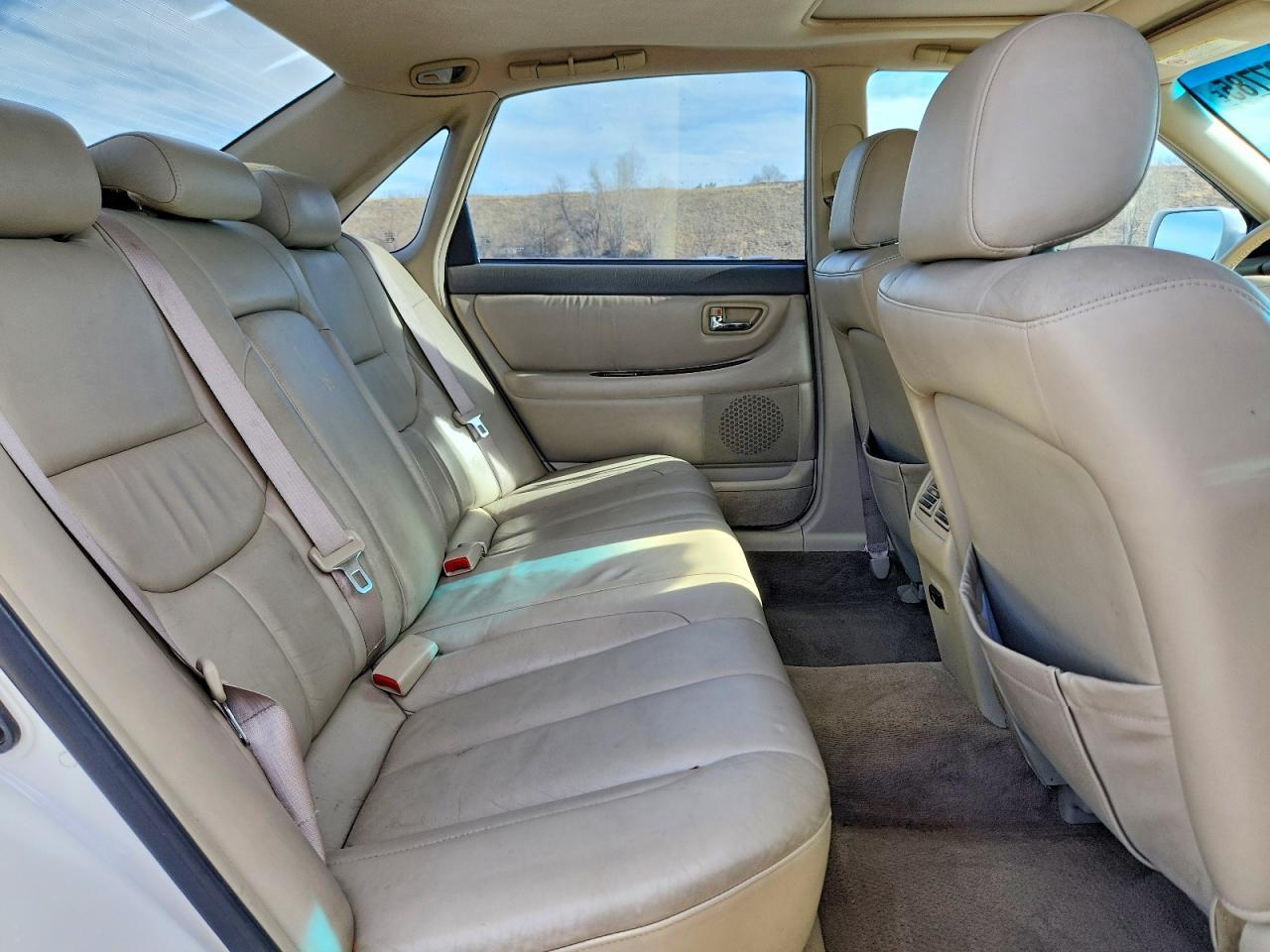 2000 Toyota Avalon xls