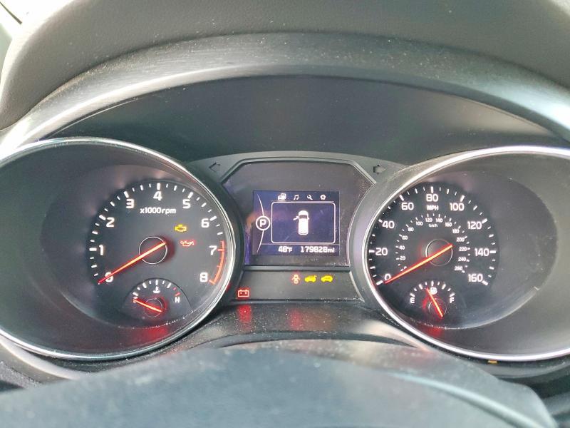 2017 KIA Sedona lx