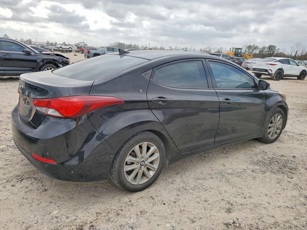 2014 Hyundai Elantra se