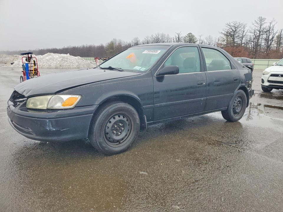 2000 Toyota Camry