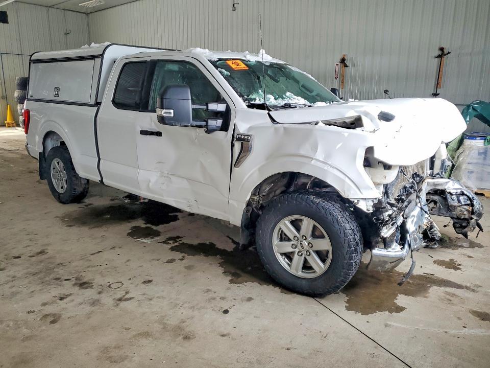 2022 Ford F150 Super cab