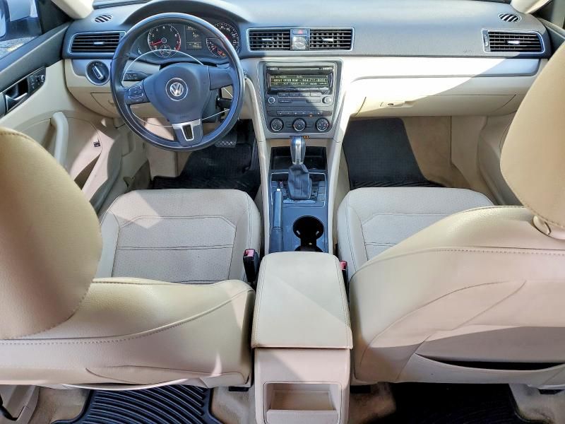 2014 Volkswagen Passat s
