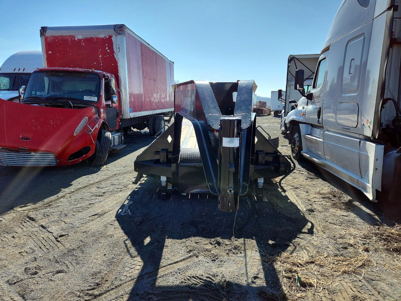 2022 Diamond C 2022 Roadclipper Equipment Trailer