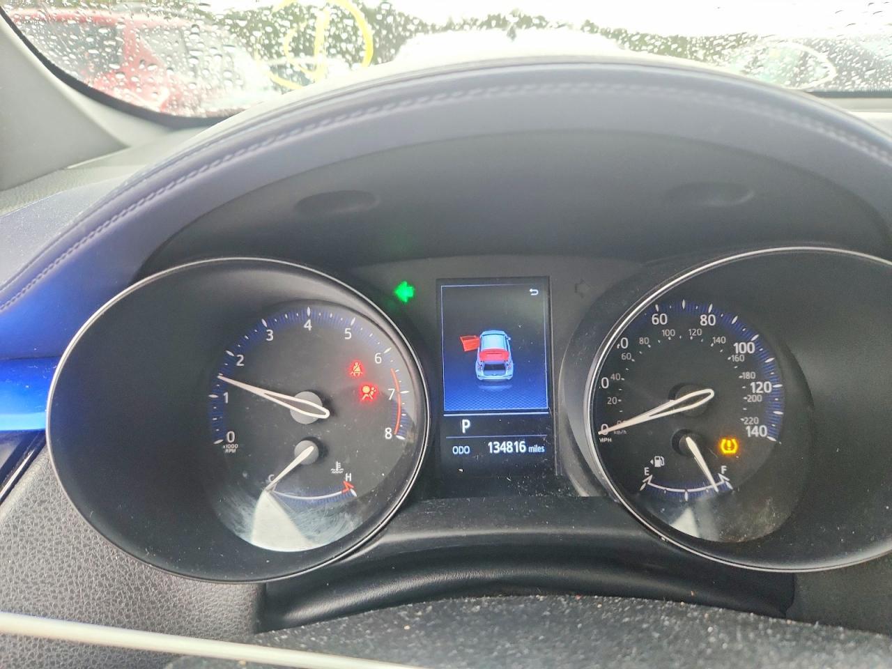 2020 Toyota C-hr xle