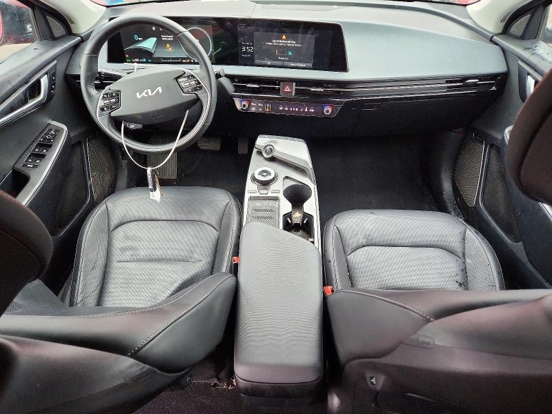 2023 KIA EV6 Wind