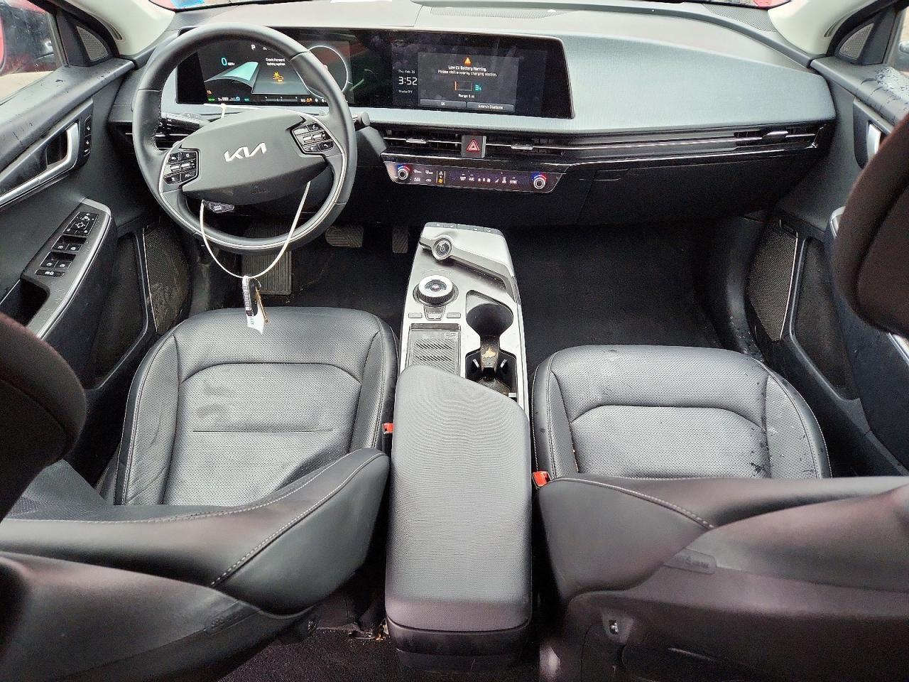 2023 KIA EV6 Wind