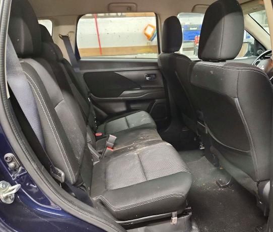 2017 Mitsubishi Outlander es