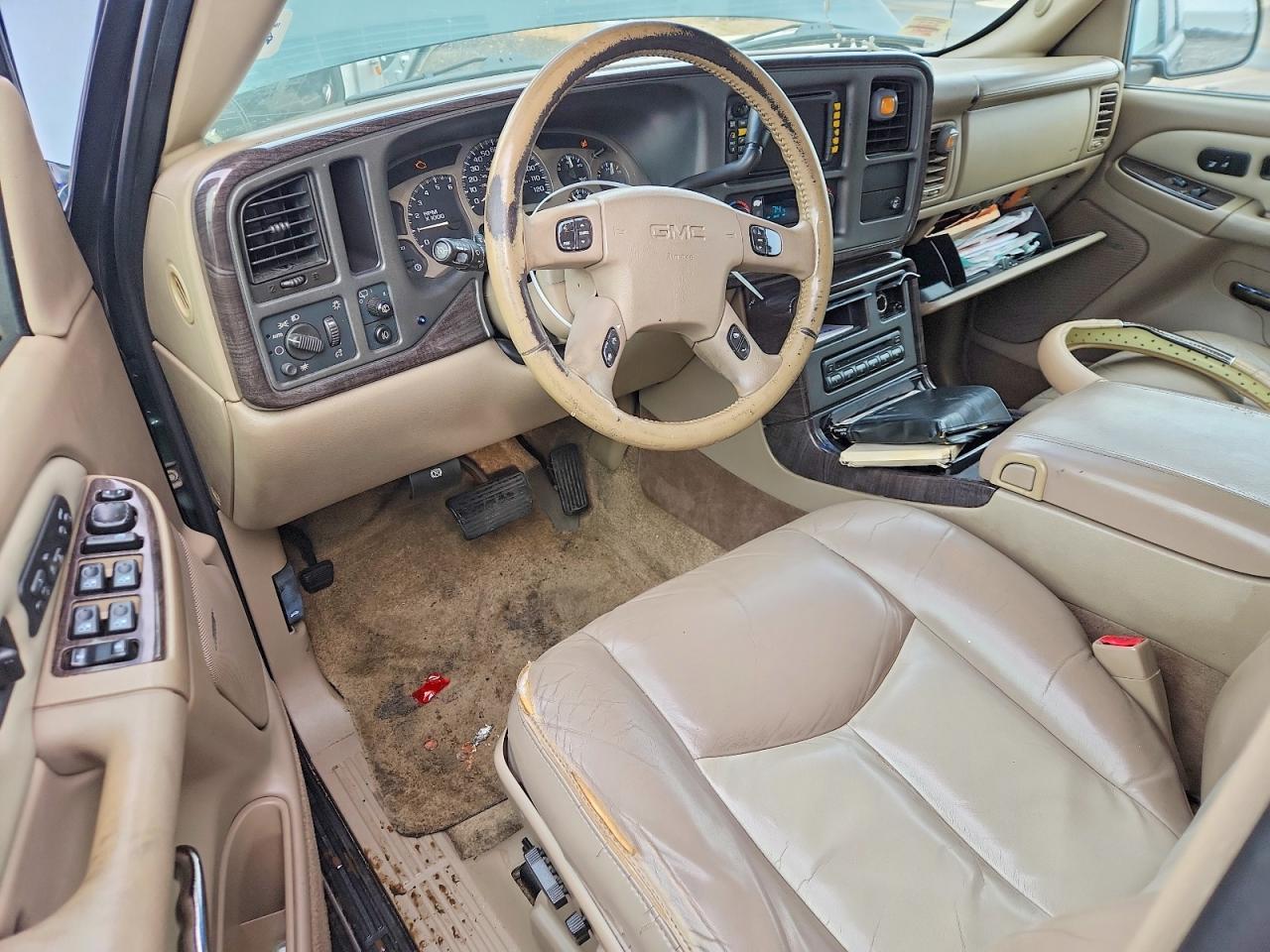 2003 GMC Yukon Denali