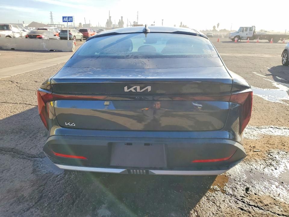 2026 KIA K4 lxs