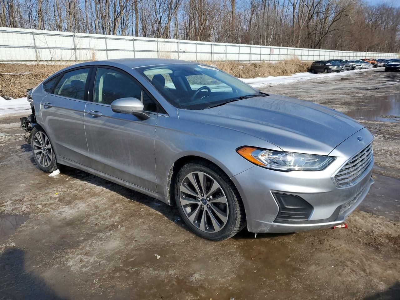 2020 Ford Fusion se