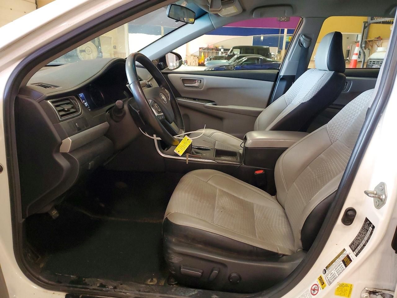 2015 Toyota Camry le