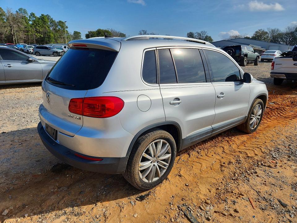 2014 Volkswagen Tiguan s