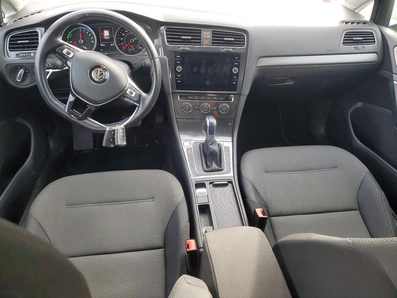 2017 Volkswagen E-golf se