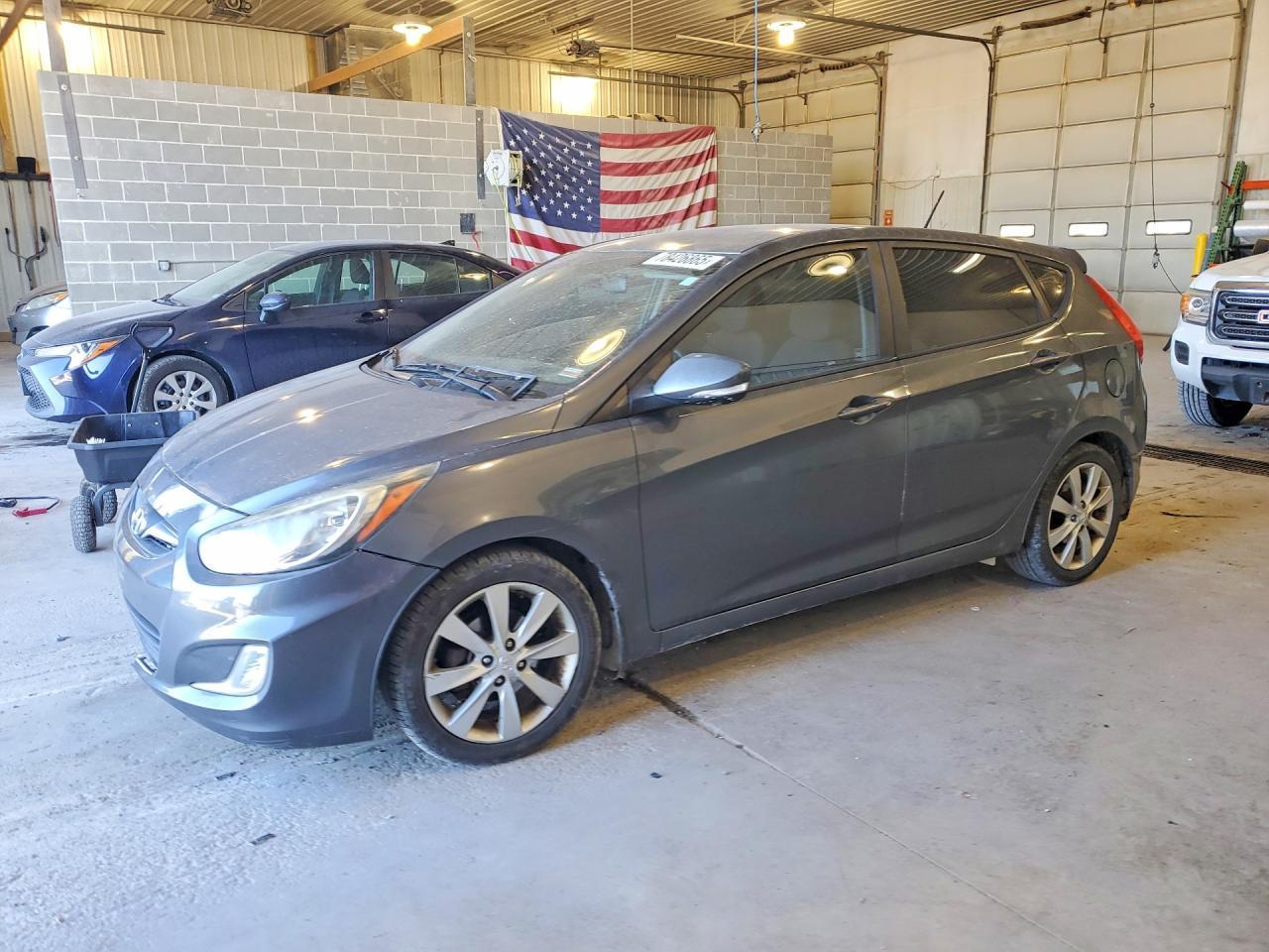2013 Hyundai Accent gls