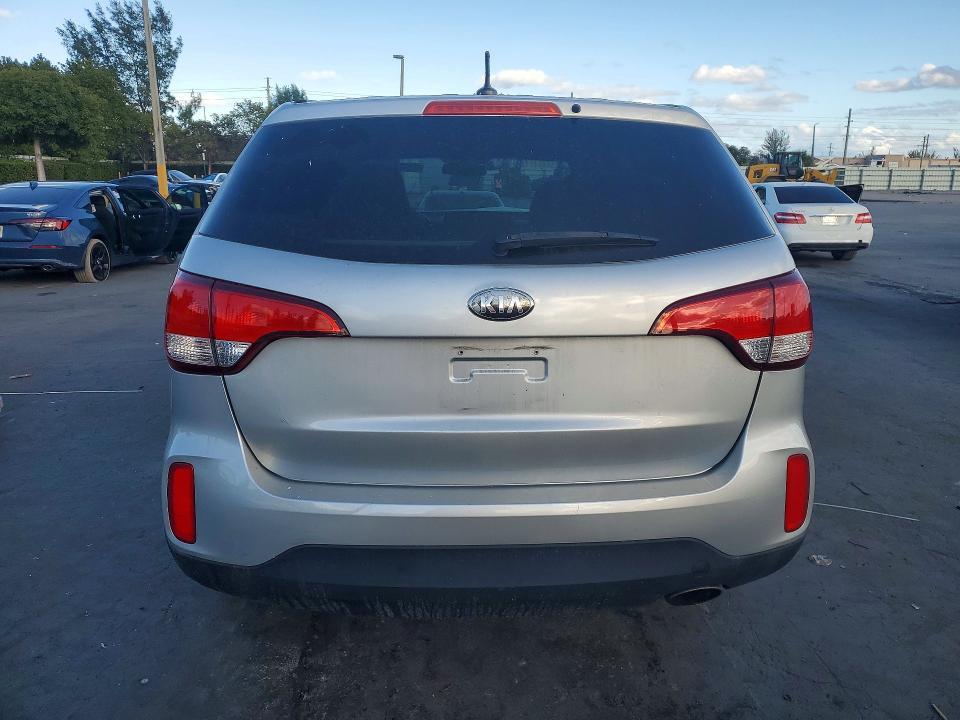 2014 KIA Sorento lx