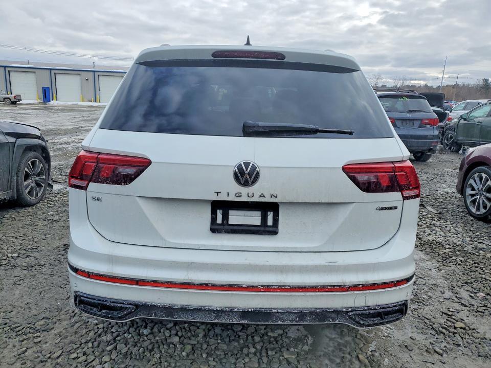 2024 Volkswagen Tiguan se R-line Black