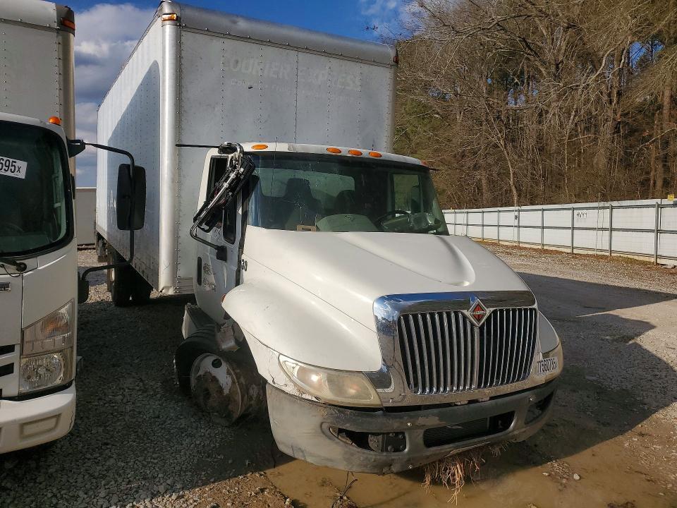 2017 International 4300 BOX Truck