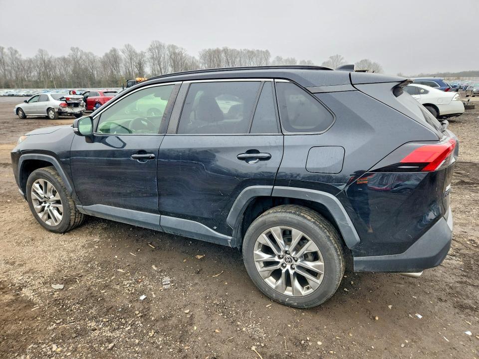 2020 Toyota Rav4 xle Premium